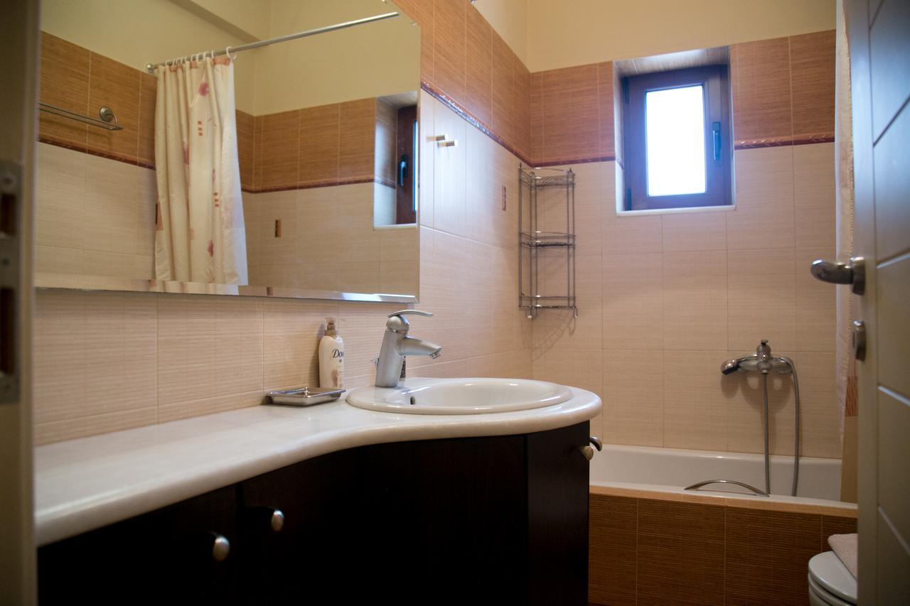 Sophia Limeni View Hotell Areópoli Eksteriør bilde