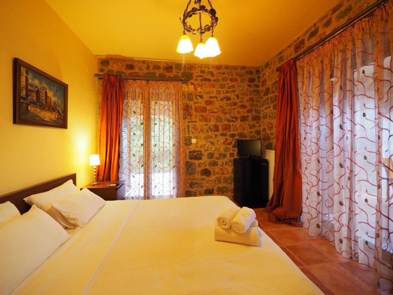 Sophia Limeni View Hotell Areópoli Eksteriør bilde